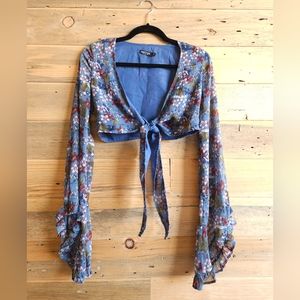 Nasty Gal Front Tie Floral Crop Top - size 2